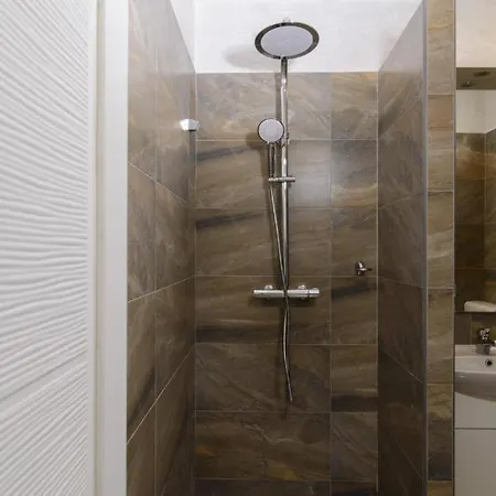 In Okrug Gornji With Sea View, Balcony, Air Conditioning, Wifi 5134-5 Apartamento *